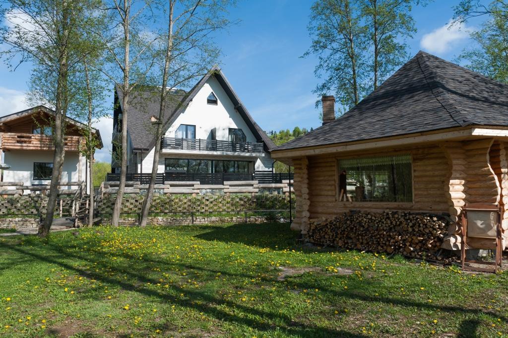 Pension Piriu' Morii Hura-Humora Exteriér fotografie
