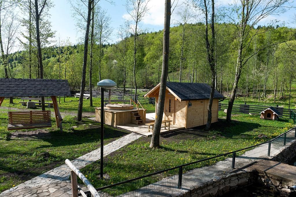 Pension Piriu' Morii Hura-Humora Exteriér fotografie